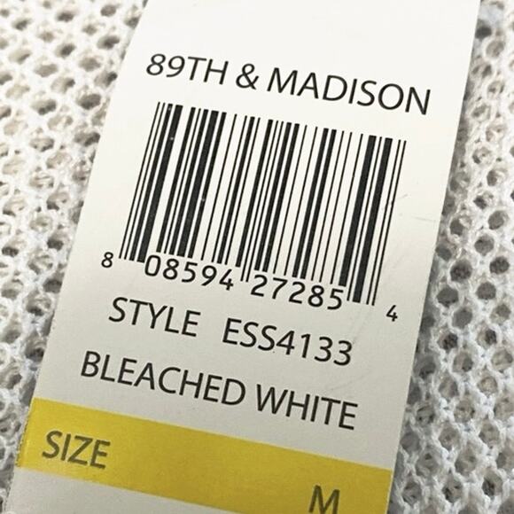 89th & Madison Bleached White Crochet knit beachy Coastal Neutral top Medium - Picture 6 of 8